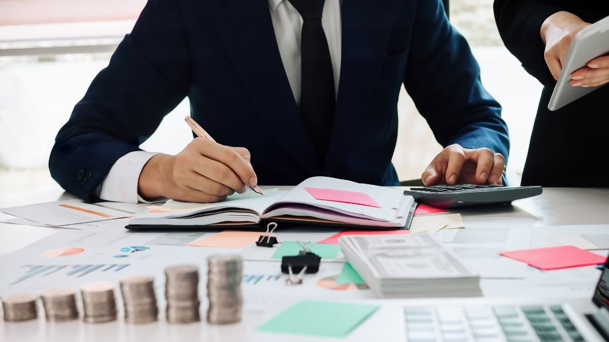 educação financeira sair das dívidas