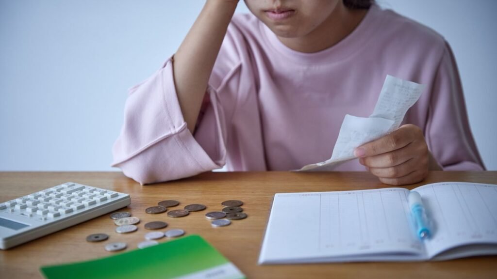 educação financeira sair das dívidas 